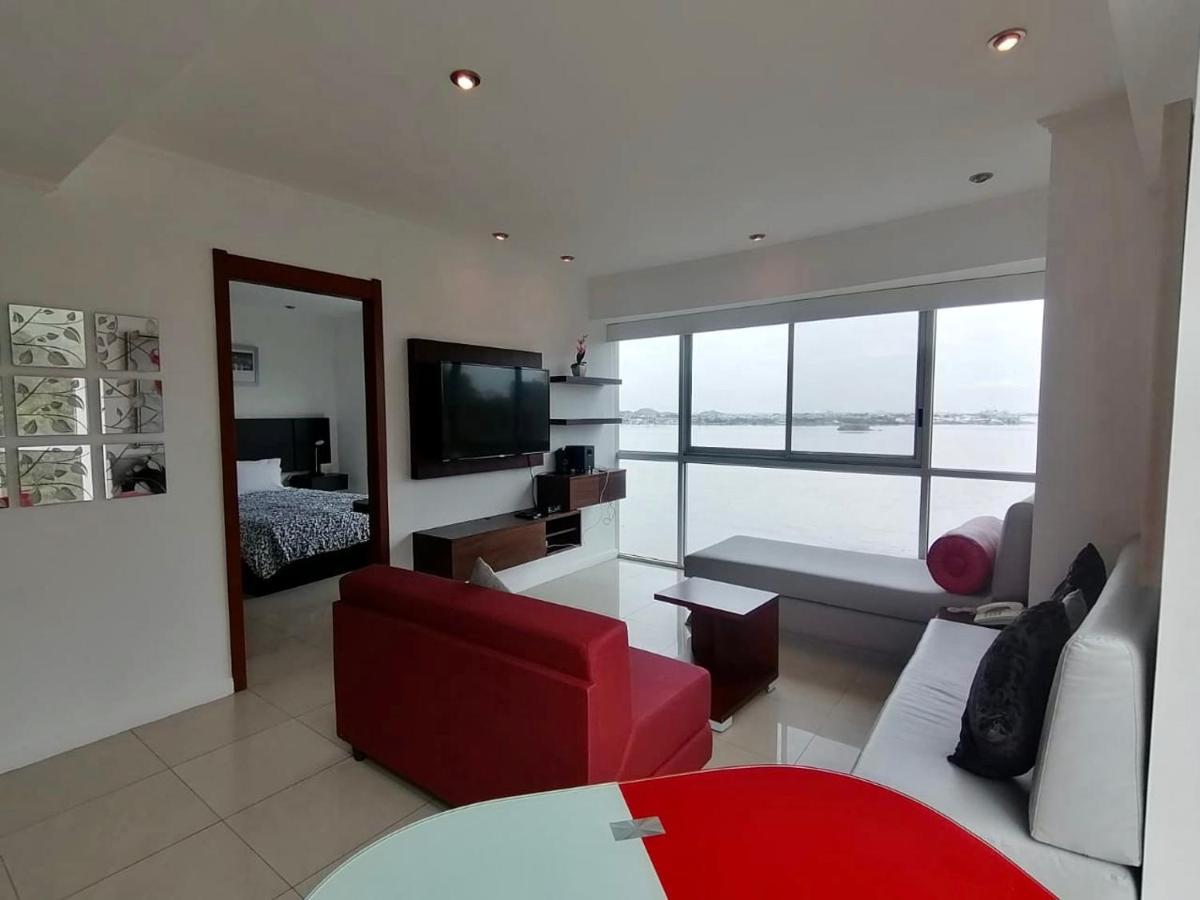 Luxury Suites River Front Guayaquil Esterno foto