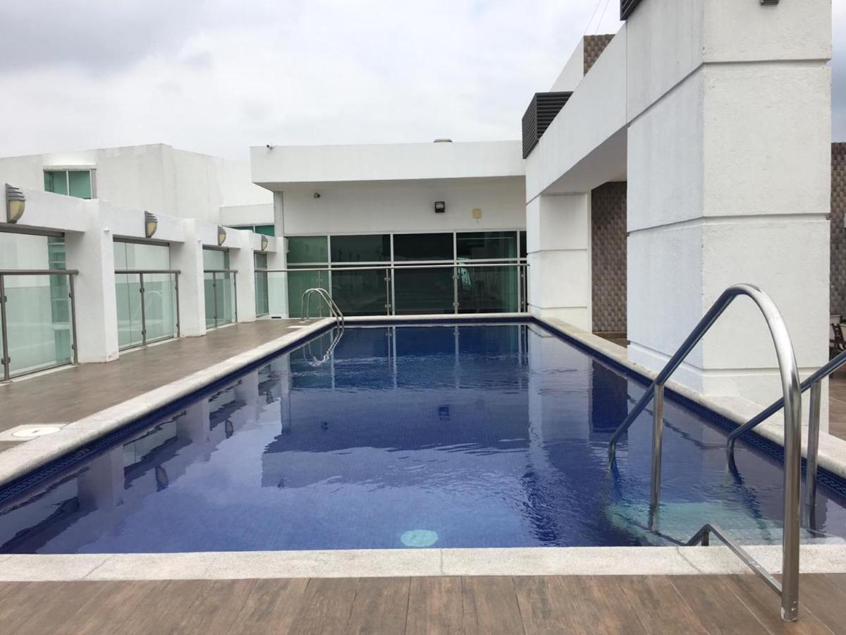 Luxury Suites River Front Guayaquil Esterno foto